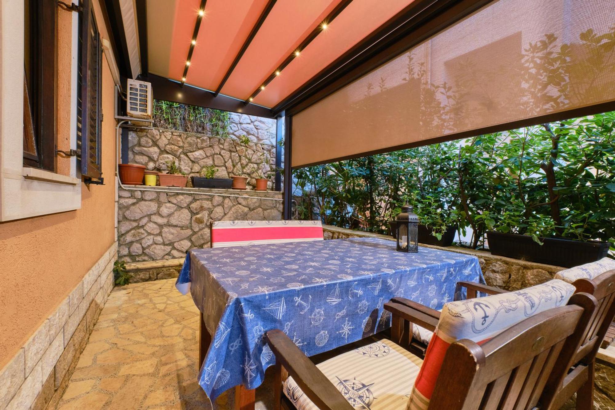 Apartman Anamarija Mali Lošinj Екстериор снимка