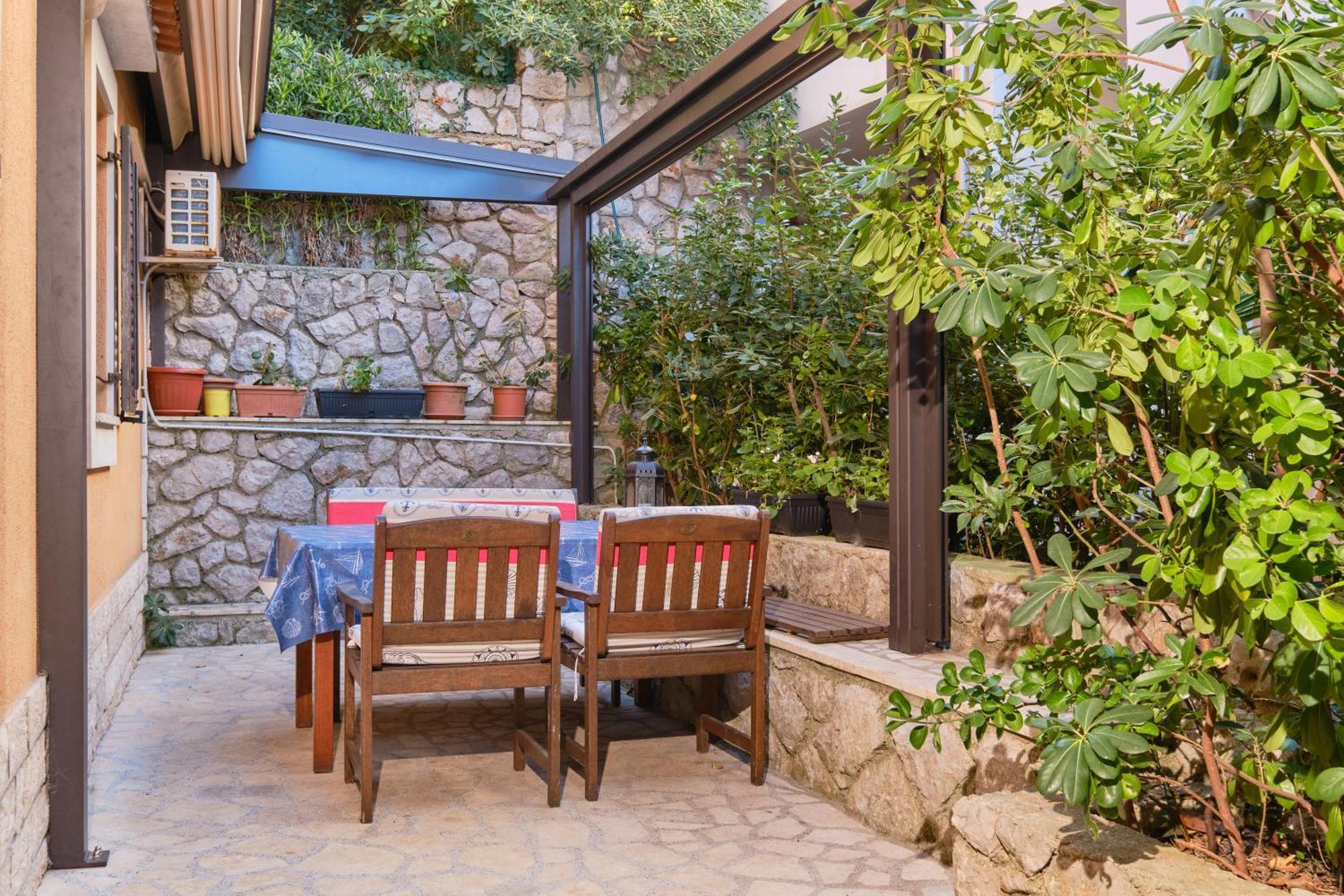 Apartman Anamarija Mali Lošinj Екстериор снимка