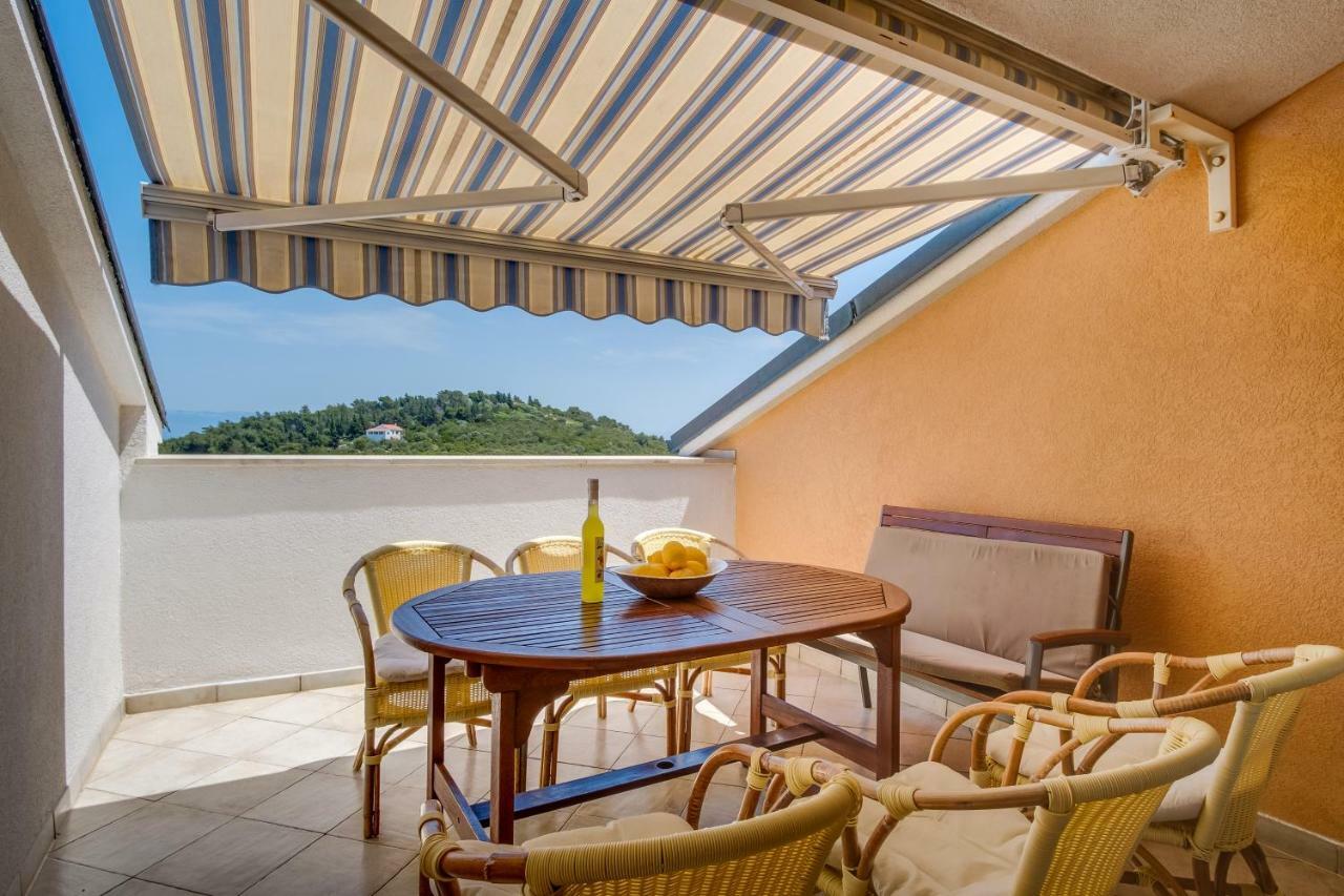 Apartman Anamarija Mali Lošinj Екстериор снимка