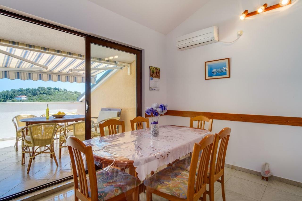 Apartman Anamarija Mali Lošinj Екстериор снимка