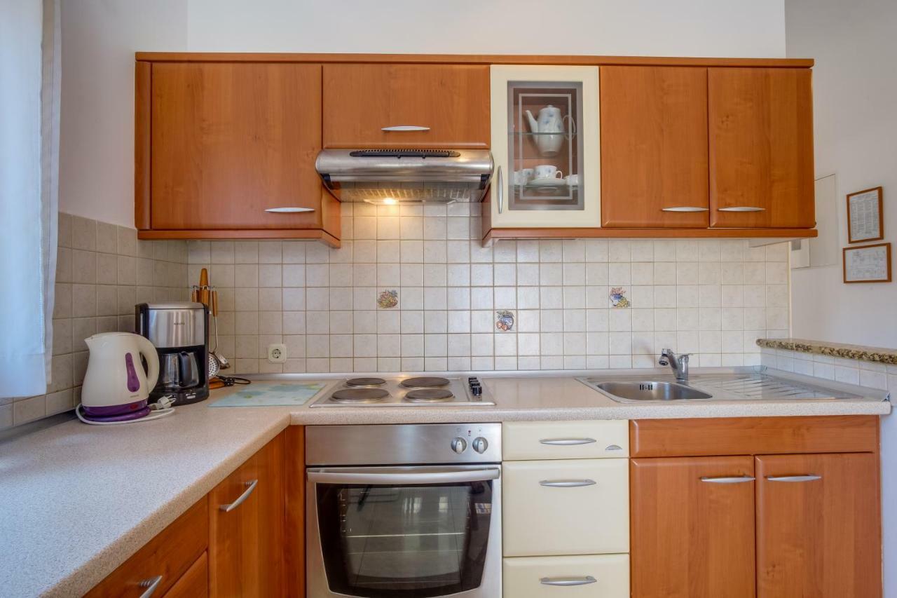 Apartman Anamarija Mali Lošinj Екстериор снимка