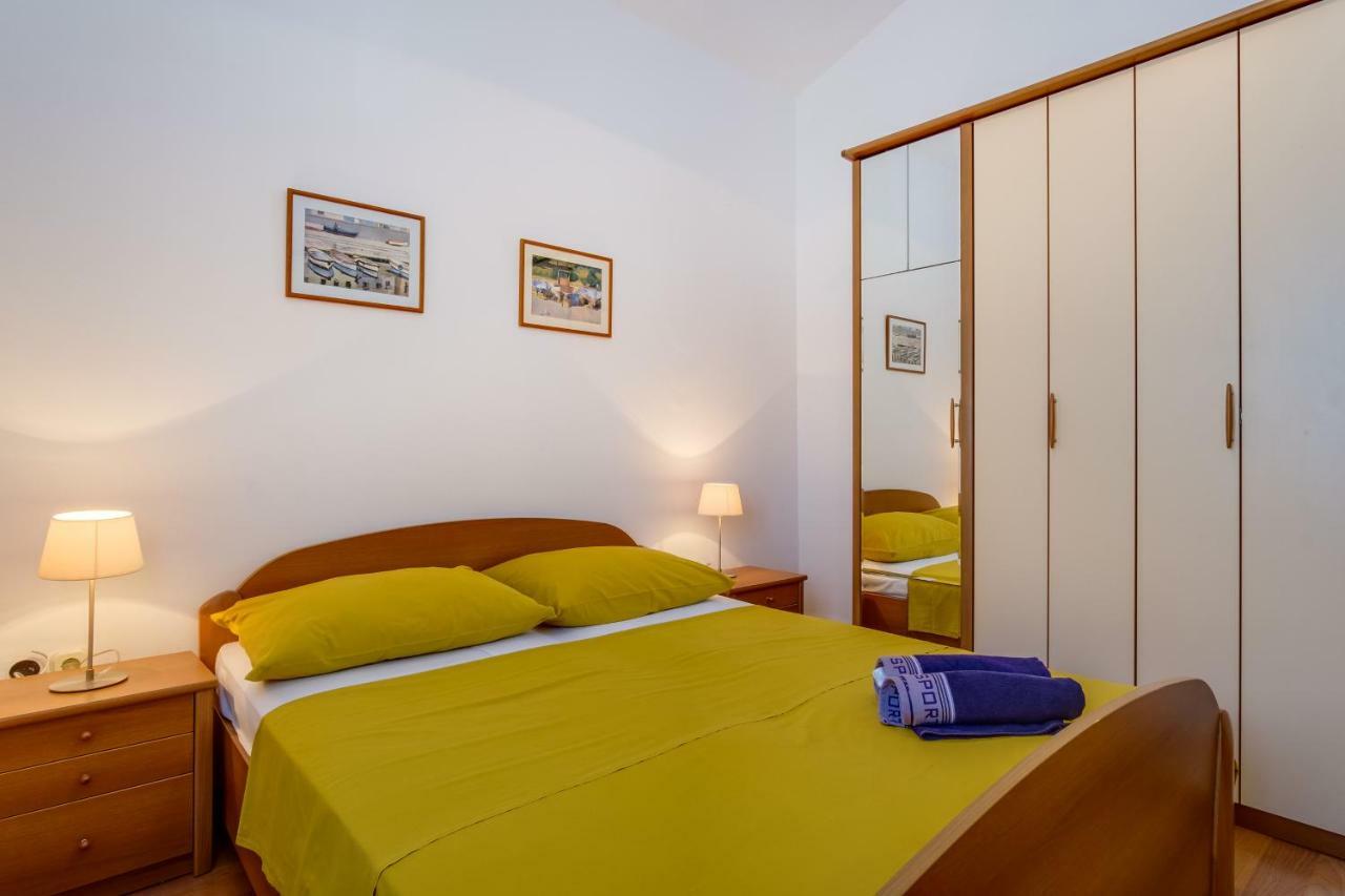 Apartman Anamarija Mali Lošinj Екстериор снимка