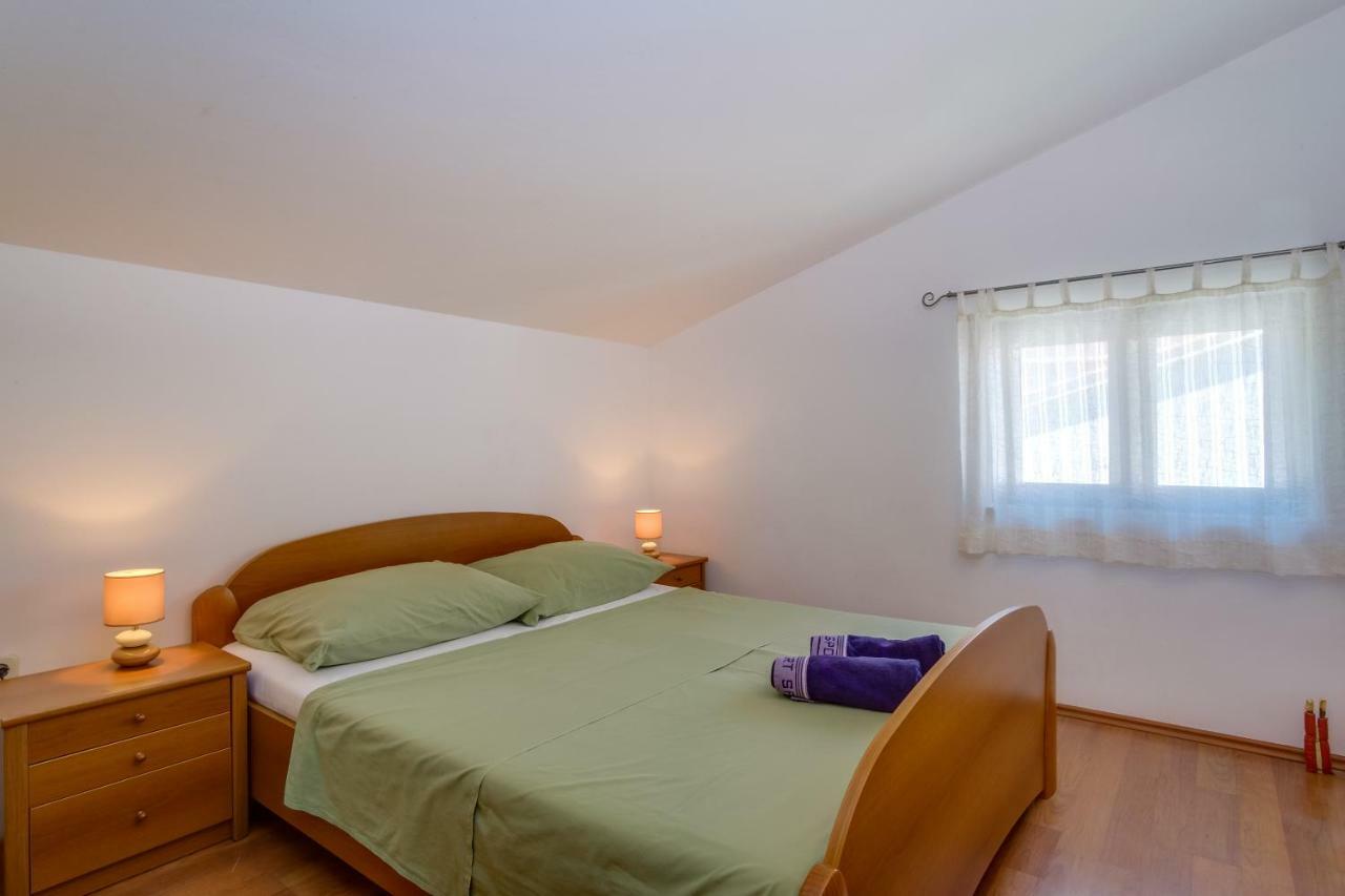 Apartman Anamarija Mali Lošinj Екстериор снимка