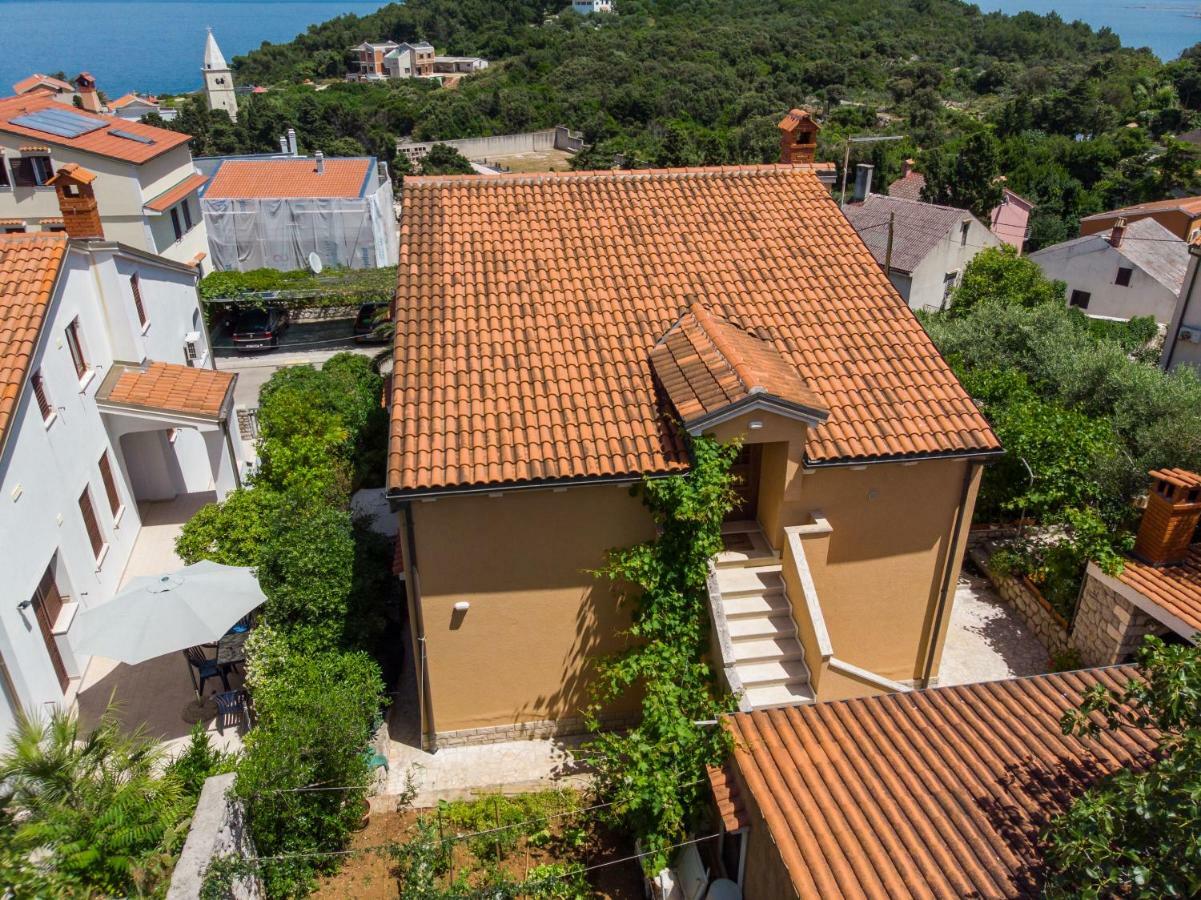 Apartman Anamarija Mali Lošinj Екстериор снимка