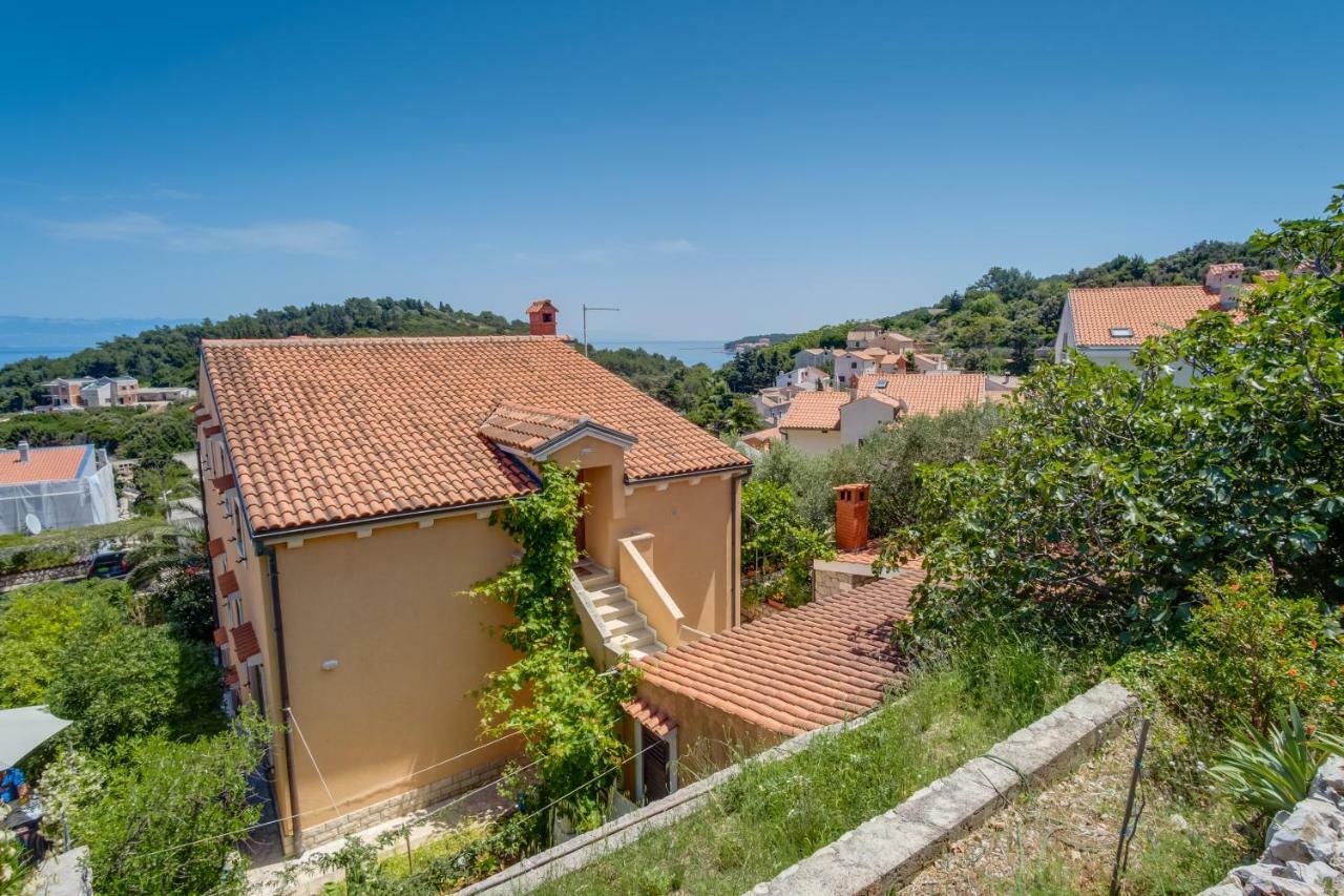Apartman Anamarija Mali Lošinj Екстериор снимка